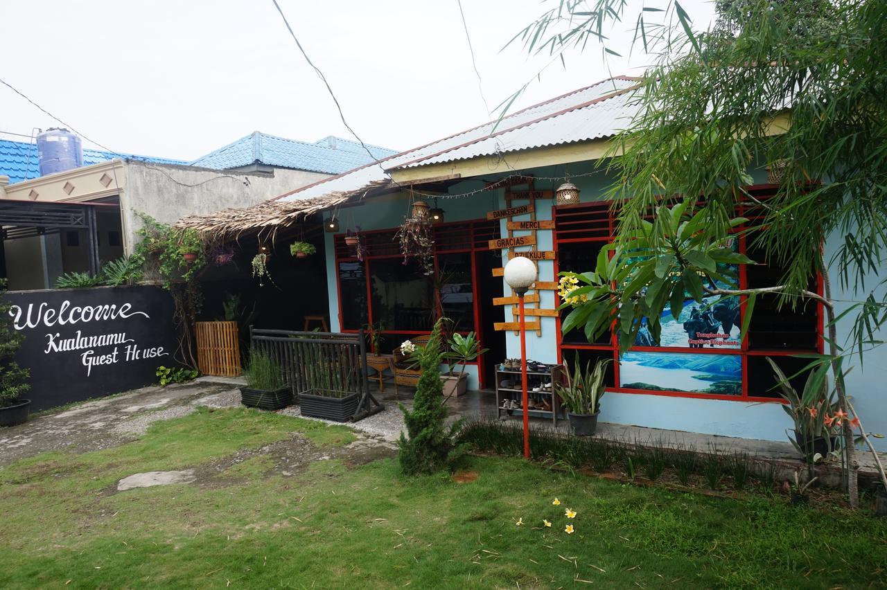 Kuala Namu Guest House Medan Exterior foto